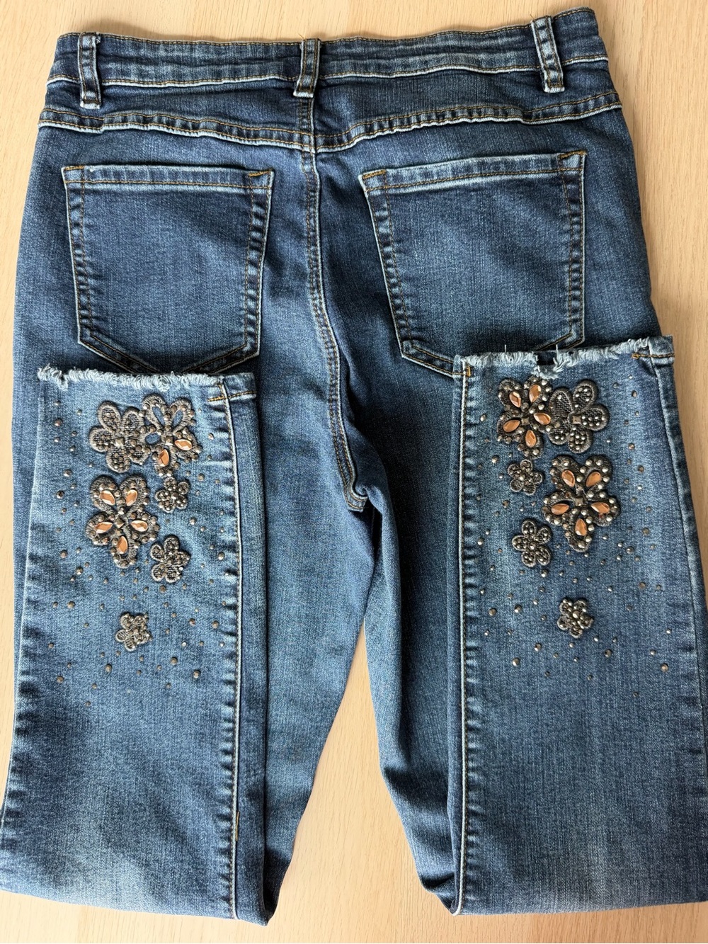 Tribal Jeans Ankle Jegging Embellished Rhinestone Floral Beaded Hem Sz 8 Boho